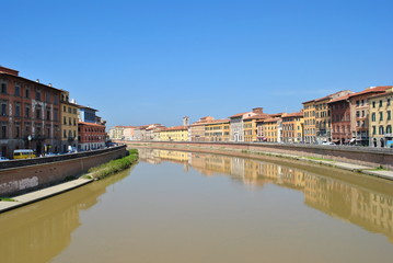 Fototapeta na wymiar Pisa.Arno River
