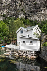 Ein Haus in Geiranger in Norwegen.