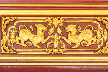 Lai Thai on the temple wall