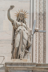 Fototapeta premium Monuments at facade of the Cathedral of Milano, Duomo di Milano,