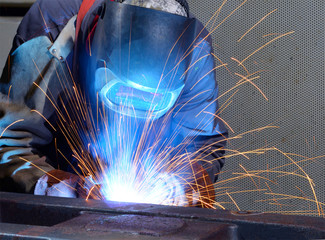 Schweißer in der Industrie // welding operator