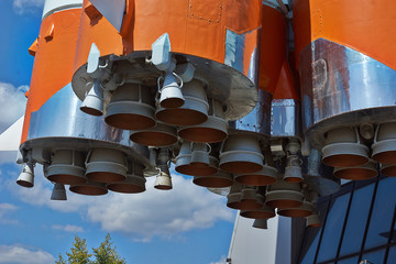 Parts and components of Rockets - "Soyuz" space .