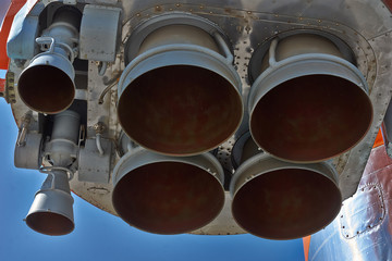 Parts and components of Rockets - "Soyuz" space .
