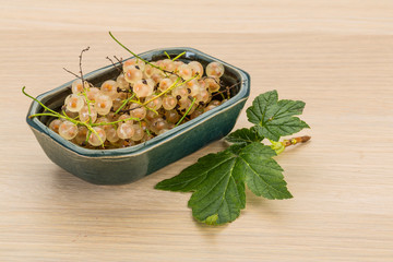 White currant