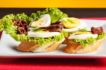 Crostini with anchovy