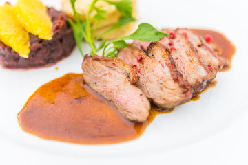 Steak duck