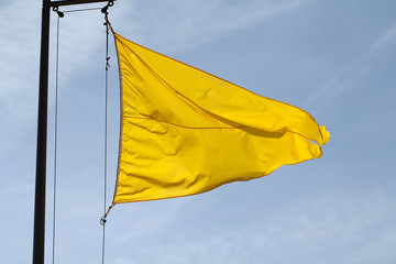 Drapeau jaune - Baignade dangereuse