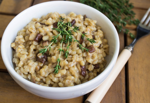 orzotto with mushrooms