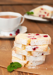 cranberry cake