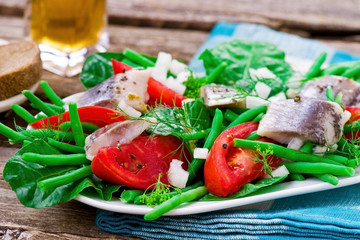 herring ,green beans, and tomatoes summer salad.