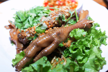 Chicken foot soup to taste chicken blood too soft