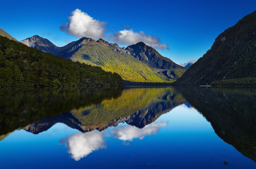 Naklejka na ściany i meble Lake Gunn, New Zealand