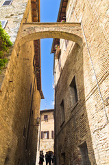 Fototapeta na wymiar Medieval architecture of San Gimignano, Tuscany