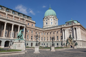 Fototapeta na wymiar Courtyard in the Royal castle, Budapest