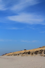 небо на песчаных дюнах