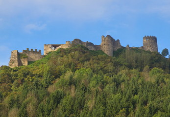 Obraz premium Ruine Griffen in Unterkärnten / Österreich