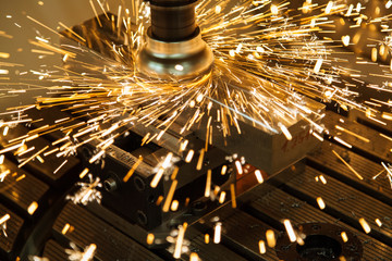 Messerkopf auf CNC Fräsmaschine