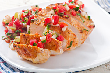 Grilled chicken breast with fresh tomato salsa