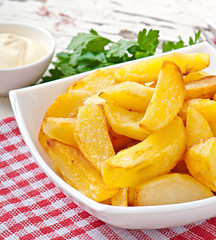 Fried potato wedges