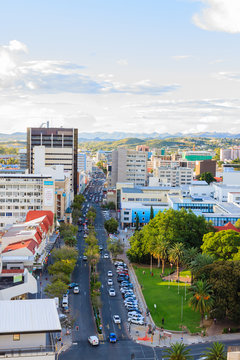 Blick auf die Independence Avenue, ehemals Kaiser Wilhelm Stra&szlig;e