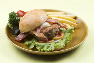 beef bacon hamburger