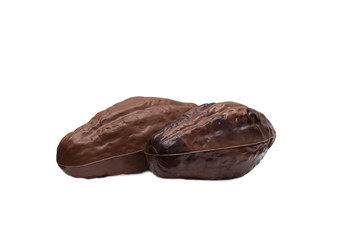 Fruit of cocoa made from milk chocolate