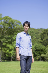 爽やかな青年