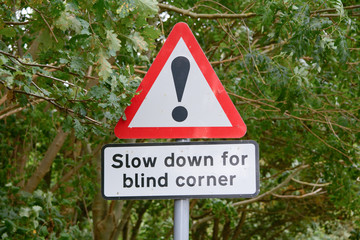 Warning sign - blind corner
