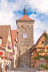 Fototapeta na wymiar Das mittelalterliche Sieberstor im romantischen Rothenburg