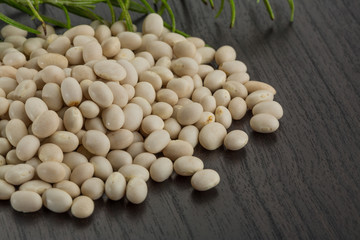 Raw  soya beans