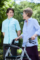 Obraz premium Professional medical care at nursing home