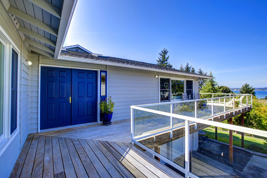 Tacoma real estate. House with wrap-around walkout deck