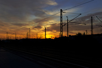 Fototapeta na wymiar Morgens am Bahnhof