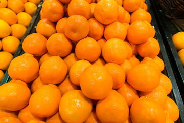 Citrus fruit on the supermarket stall