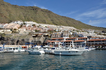 Fototapeta na wymiar Puerto de Santiago