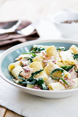 Pasta with Bacon and Spinach cream sauce