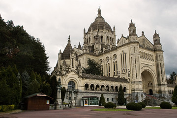 Fototapeta na wymiar The Basilica of St. Therese of Lisieux