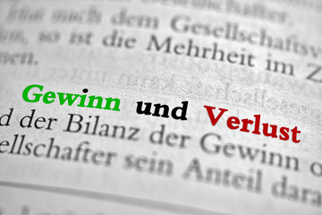 Gewinn und Verlust - G+V - Text grün-rot