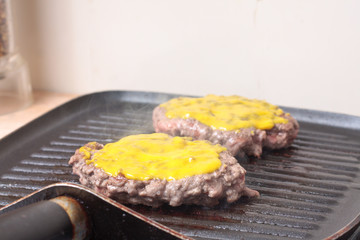 Burgers with mustard