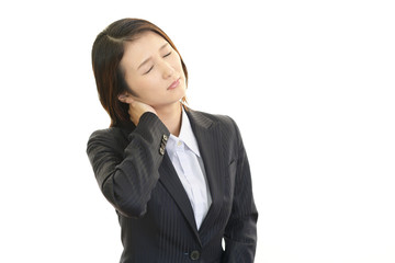 疲れた様子の女性