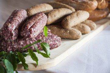 Italian Salami with Bread