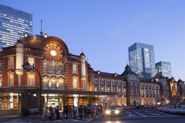 Fototapeta na wymiar 東京駅丸の内口