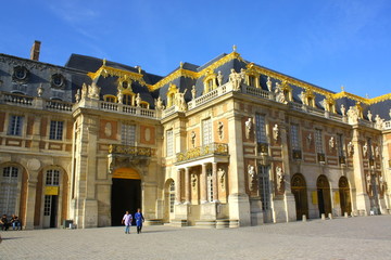 Fototapeta premium ベルサイユ宮殿、正面入り口