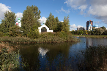 Fototapeta premium Church in Pulkovo park. St. Petersburg. Russia.