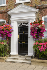 Fototapeta na wymiar blossoming georgian portal, Henley on Thames