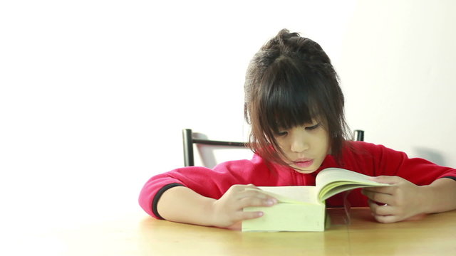 HD Dolly Asian girl reding book