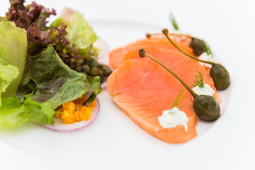 Smoked salmon salad