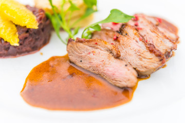 Steak duck