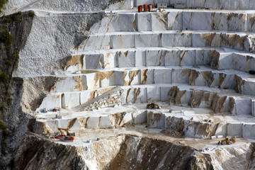 Carrara: le cave