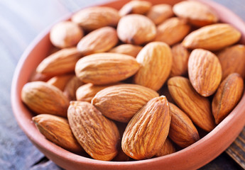 almond nuts